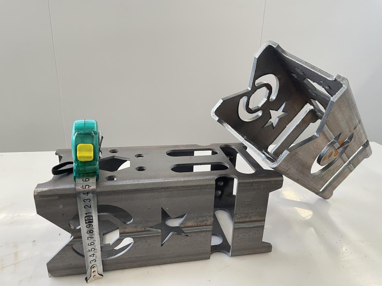 不銹鋼激光切割，做到這一點，徹底解決“毛刺”問題？